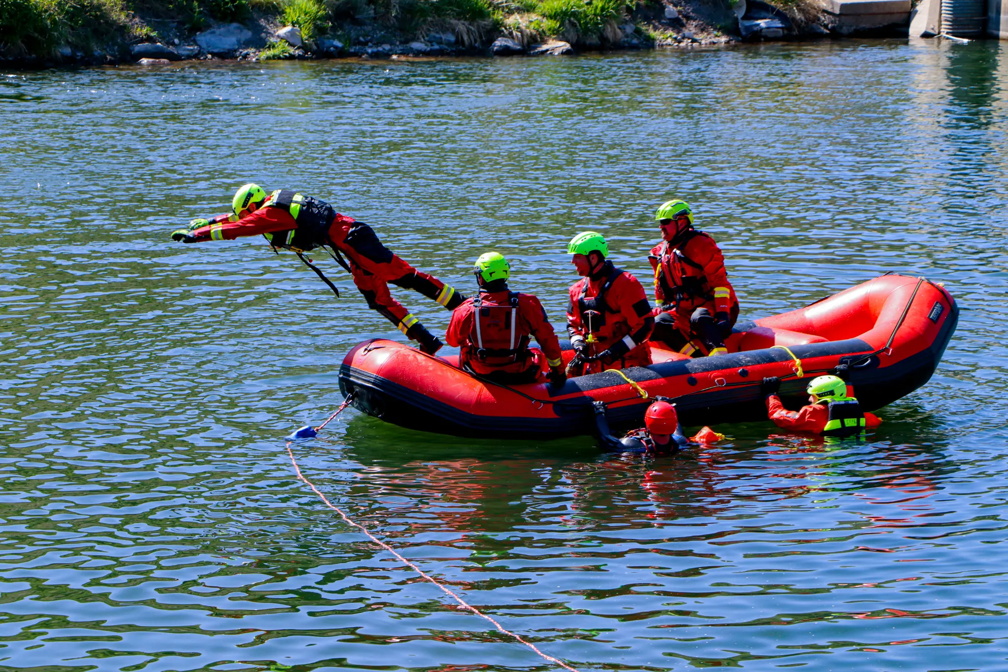 Surface water rescue training - boat-based rescue operations